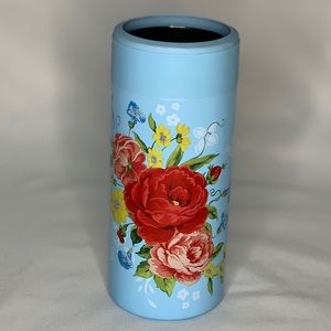 ❌SOLD❌ The Pioneer Woman Sweet Rose Slim Can Koozie
